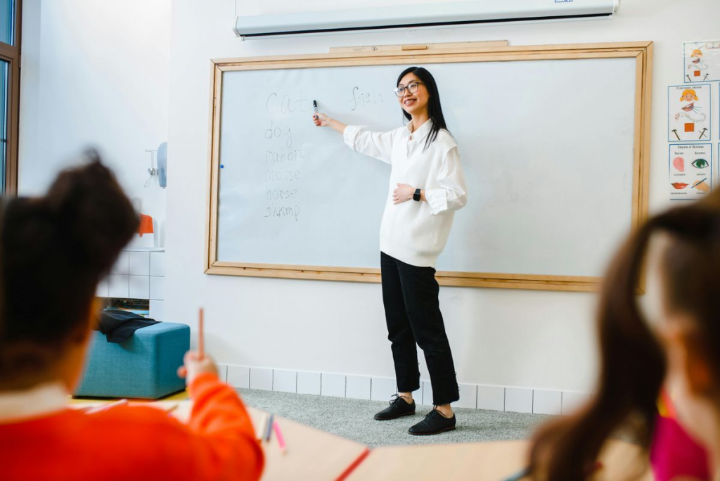 Trading Question With The Community Education 2 1024x684